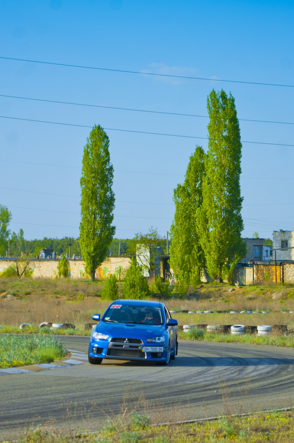_EV2135118.jpg