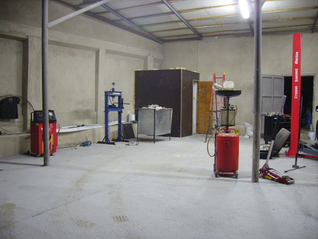 New Xtreme Garage - 