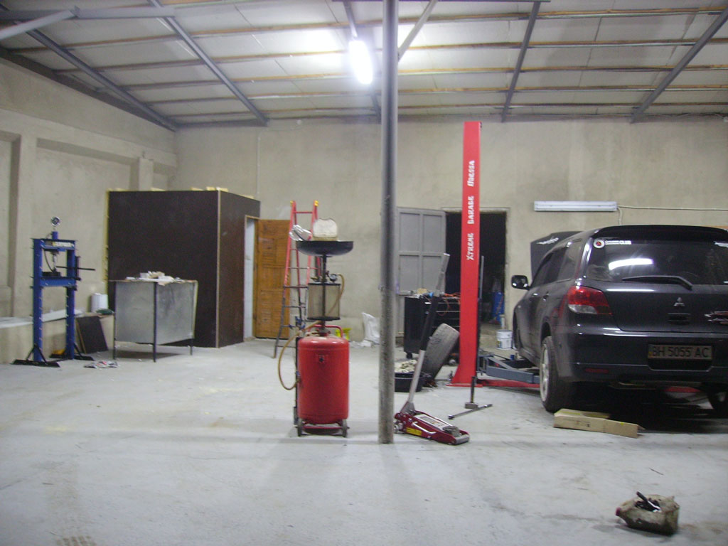 New Xtreme Garage -   