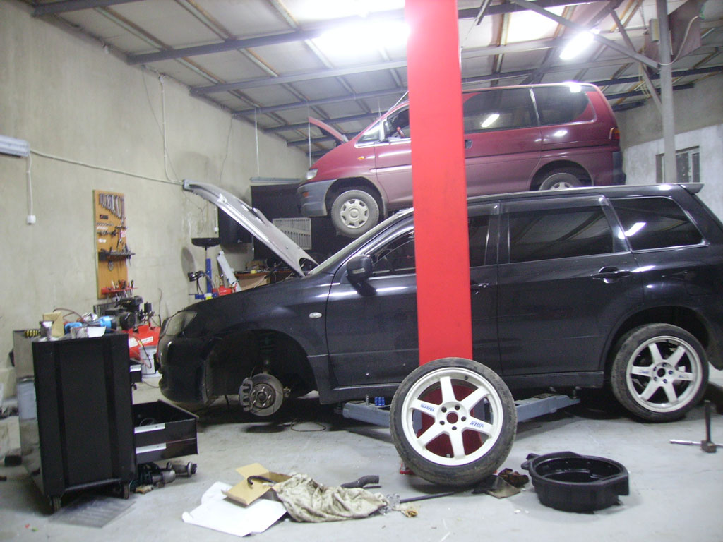 New Xtreme Garage -   